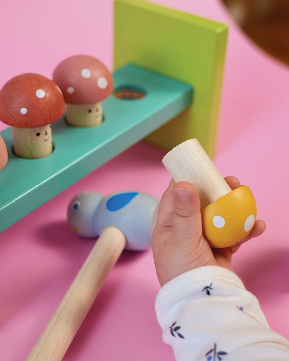 Woodland Hammer Toy